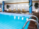 När du kommer hem från dagens upplevelser kan du koppla av med ett dopp i hotellets pool