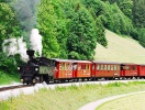Åk med den historiska Zillertalbahn och koppla av medan du njuter av utsikterna