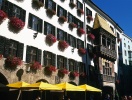 Passa också på att besöka Tyrolens huvudort Innsbruck - här det berömda Goldenes Dachl