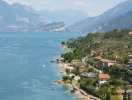 Semestra vid den klassiska semesterdestinationen Gardasjön i Italien