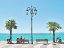Den charmiga medeltidsstaden Lazise har också en fin strandpromenad