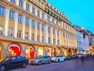 De shoppingglada kommer också att sätta pris på ett kort stopp i München