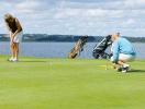 Gillar du att spela golf, finns det flera golfbanor i närheten av Middelfart