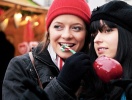 Smaka på allt det goda som hör julen till på Hamburgs julmarknader