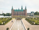 Frederiksborg Slot i Hillerød har fået genskabt sin oprindelige barokhave - et imponerende syn