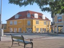 Mere centralt kan I næsten ikke bo i Skagen: Foldens Hotel ligger ved indgangen til gågaden