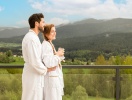 Tilbage på hotellet kan I slutte en dag fuld af oplevelser af i hotellet 6.500 m2 store wellnessoase