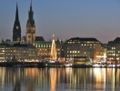 Njut av en julhelg utan stress och jäkt - fira jul på läckert hotell  i den charmiga hamnstaden Hamburg