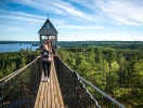 Little Rock Lake ligger djupt inne i de småländska skogarna och erbjuder denna imponerande trädtoppsvandring