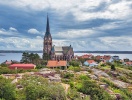 Det finns många fina utflyktsmål i området - här Lysekil vid Gullmarsfjorden