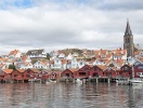 Gå i deckarförfattarinnan Camilla Läckbergs fotspår i Fjällbacka