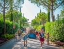 Bella Italia er Gardasøens største og mest populære campingresort fyldt med oplevelser