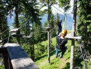 I kan også prøve flere forskellige klatreparker og zipline-baner i området