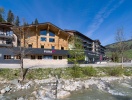 Bo på den moderna hotellanläggningen Hotel ADAPURA Wagrain som stod klar 2019