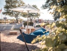 Strandhotel Strande erbjuder en idealisk miljö för en härlig minisemester, där axlarna faller helt ner