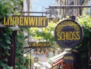 I Rüdesheim am Rhein kan I opleve den festlige Drosselgasse, hvor værtshusene ligger på rad og række