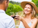 Besök till exempel Valpolicellas vindistrikt där man producerar viner som Amarone och Ripasso