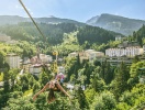 Segla med en av linbanorna upp i höjden till Hohe Tauerns panoramautsikter - du kan också testa zipline