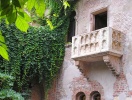 Denna balkong har också förevigat Verona - den sägs vara Romeo och Julias
