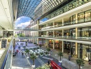 The Mall of Berlin är ett stort och modernt köpcentrum som ligger i stadsdelen Mitte, nära Potsdamer Platz