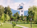 Besök även den ikoniska industribyggnaden Wasserturm, med trendigt caféområde och panoramabar