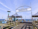 Jeres hotel ligger helt enestående i første række til marinaen og Schleswig-Holsteins længste mole