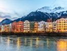 Innsbruck er særligt om vinteren en af verdens smukkeste byer med sin placering for foden af alperne