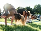 Hotellet anordnar yoga några gånger i veckan - du är välkommen att delta