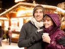 Det är en stolt tysk tradition att träffa vänner över ett glas glühwein på Rostocks julmarknad