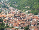 Bad Urach har ett historiskt centrum och ligger vid kanten av Schwäbische Alb