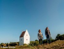 Det er også her, I kan besøge Den tilsandede Kirke, der dukker op i klitterne
