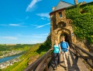 Den majestätiska borgen Burg Thurant tronar över staden som ett landmärke