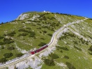 Prøv Østrigs stejleste tandhjulsbane, SchafbergBahn, der har fragtet vandrere til toppen siden 1893