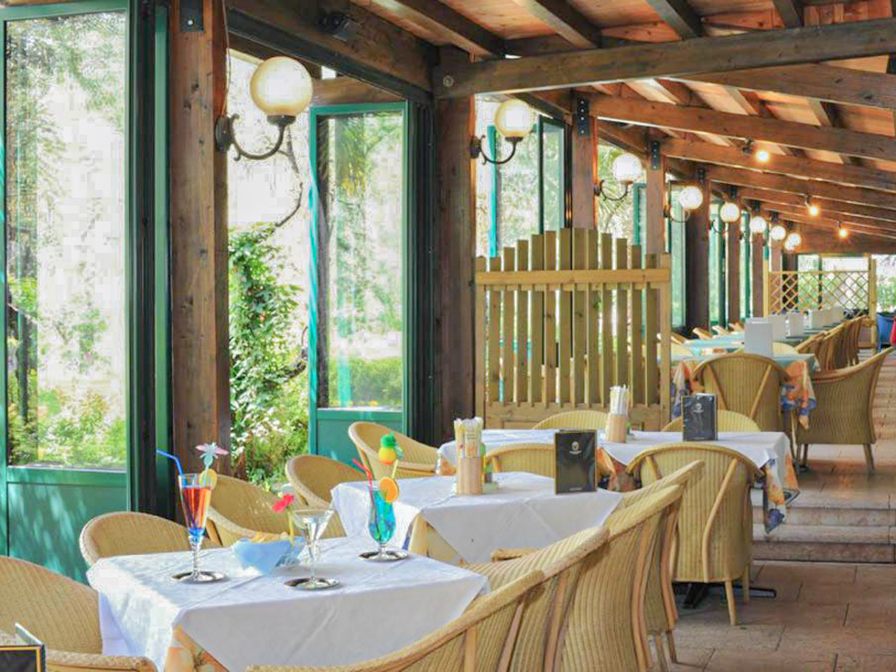 Park Hotel Oasi