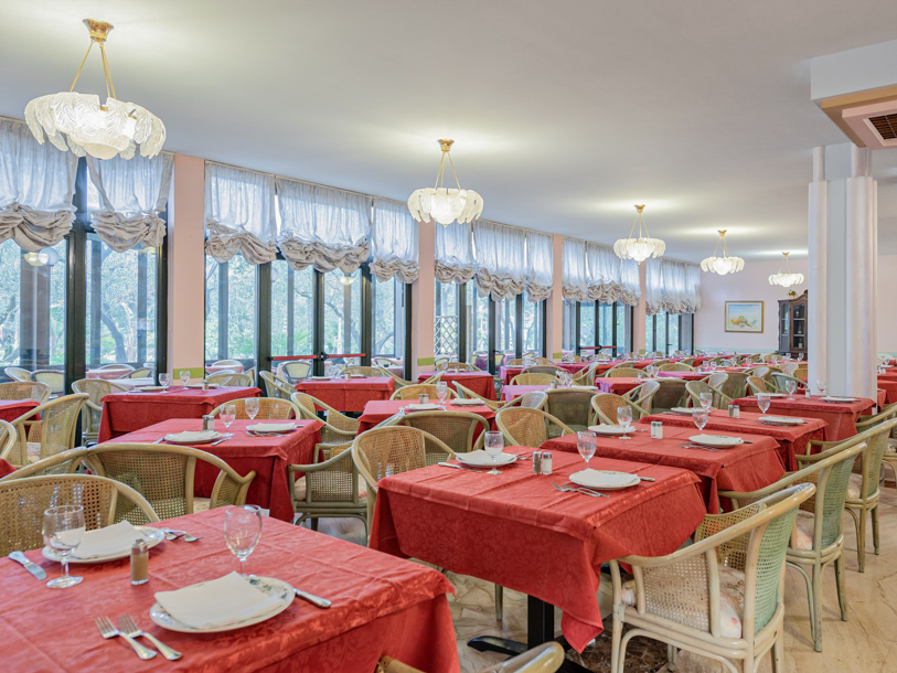 Park Hotel Oasi