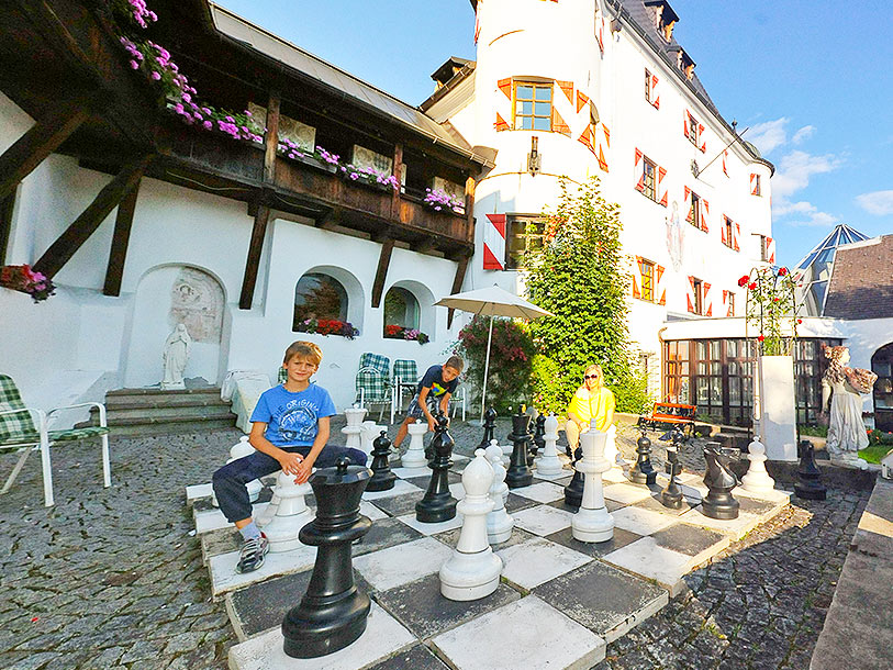 Family Hotel Schloss Rosenegg