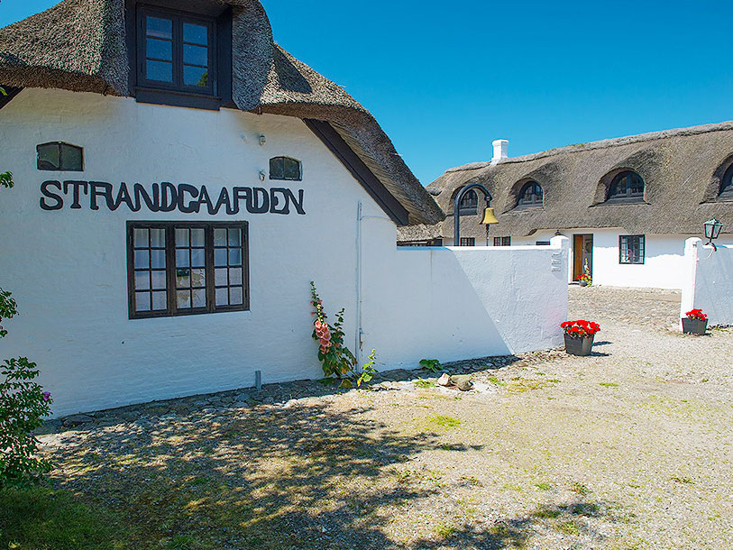 Strandgaarden Badehotel