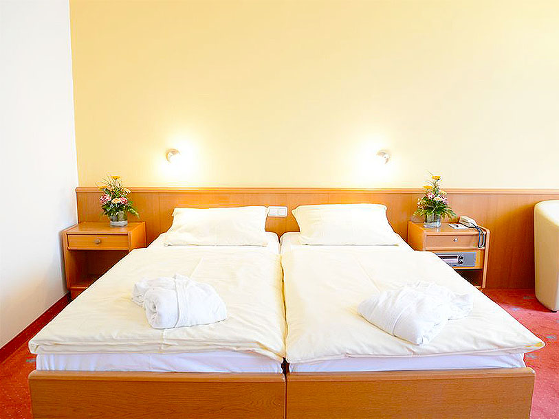 Avalon Hotelpark Königshof
