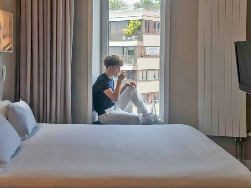 Hotel Gat Point Charlie