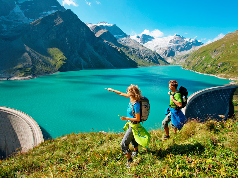 De imponerande dammarna och konstgjorda sjöarna vid Kaprun är en fantastisk upplevelse