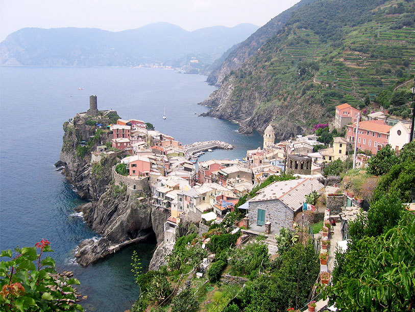 Lad jer betage af Toscanas smukke panoramaer - blandt andet over Manarola
