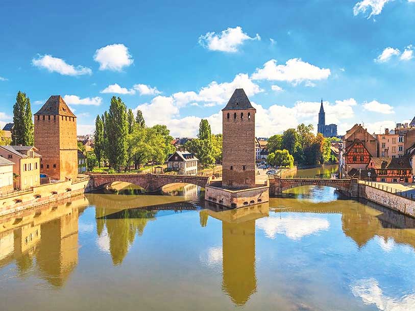 Grande Île er hjertet i byen - øen, som huser hele det gamle Strasbourg