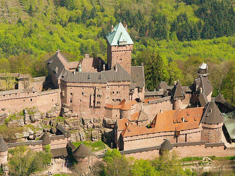 Historiska Haut Koenigsburg har anor från 1200-talet