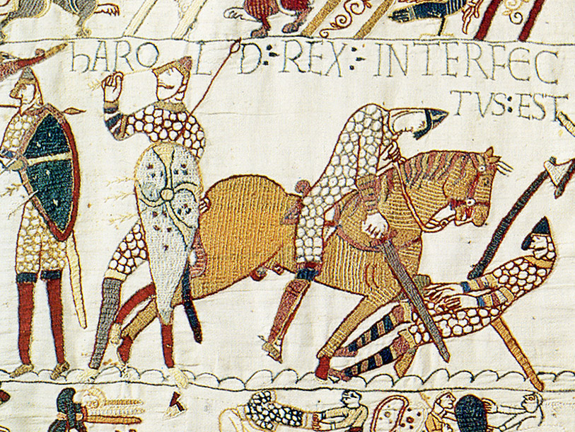 Här kan du se den berömda Bayeux-tapeten, hela 70 m lång