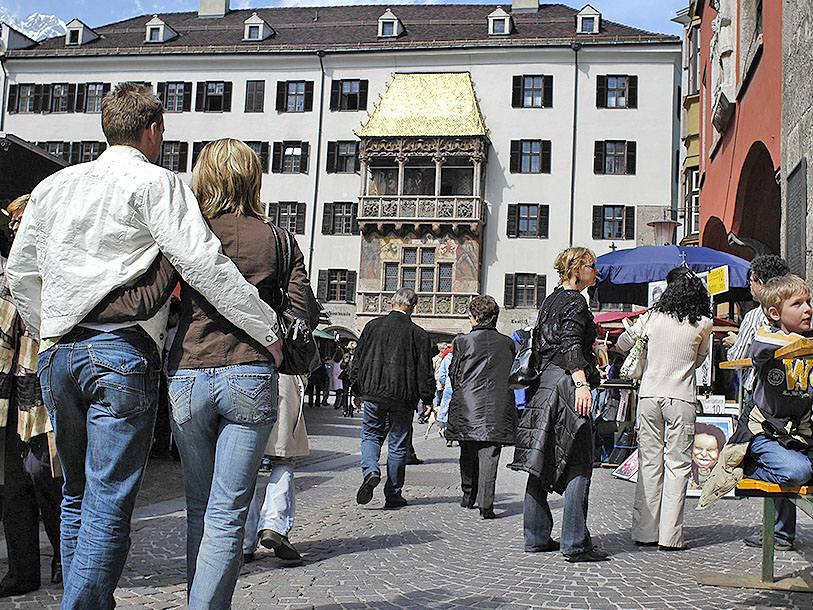 Det Gyldne Tag - Goldenes Dachl - er Innsbruch største seværdighed