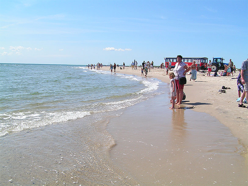 Sandormen fragter hver sommer masser af turister til Danmarks nordligste punkt; Skagens Gren