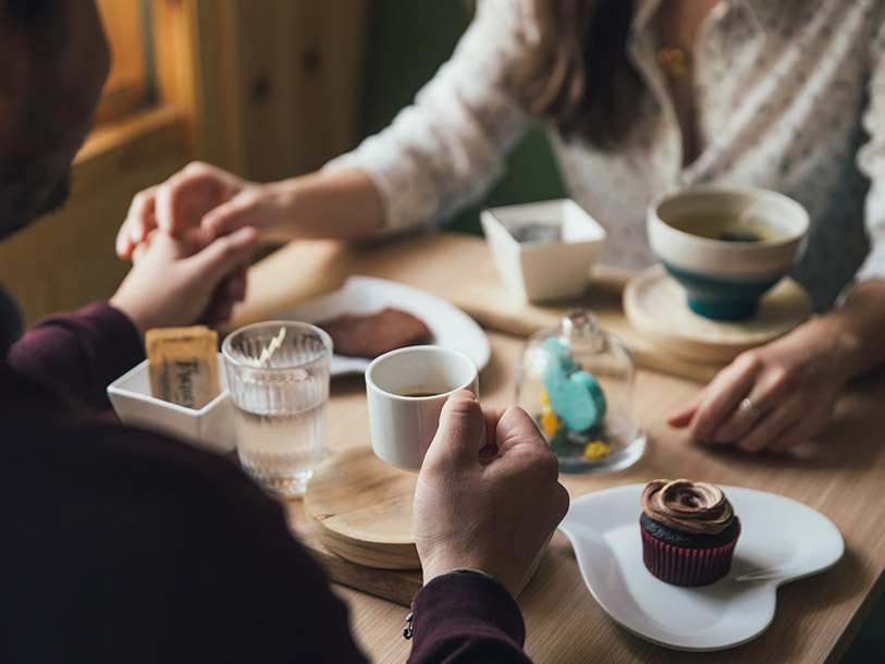 I de smalle og hyggelige gader omkring Marktplatz finder I hyggelige caféer og restauranter