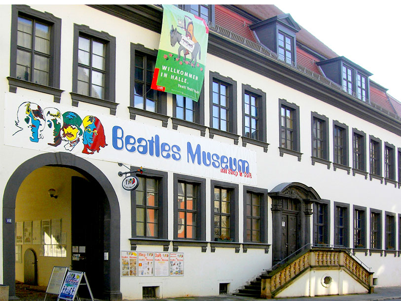 Gå på nostalgisk opdagelse i musikhistorien på The Beatles museet i Halle