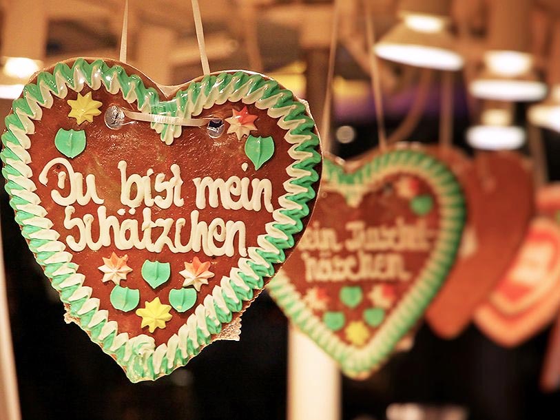 På de stämningsfulla julmarknaderna finns allt vad ditt julhjärta begär
