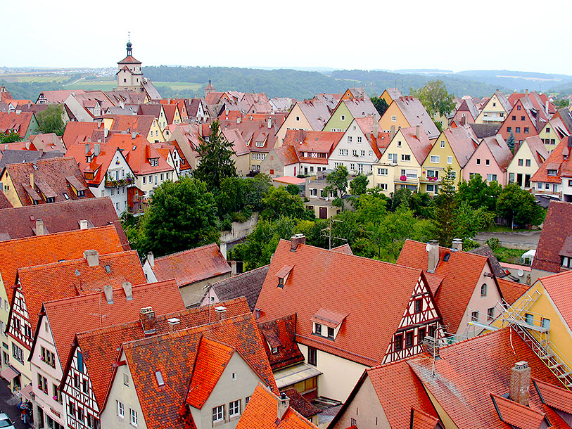 Vandra till Burggarten och få ett fantastiskt panorama över staden
